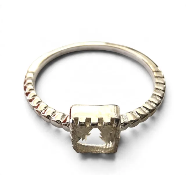 Clear quartz ring in 925 silver, Princess cut, size 6