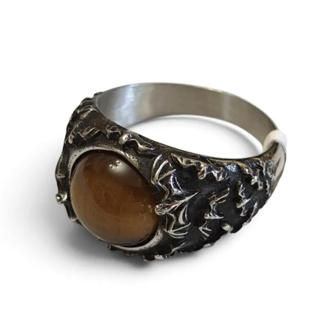 Stainless Steel Tigers Eye ring in sizes 8 to 12