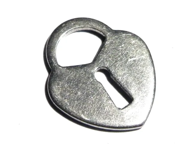 2x Lock charm in stainless steel 17.7mm
