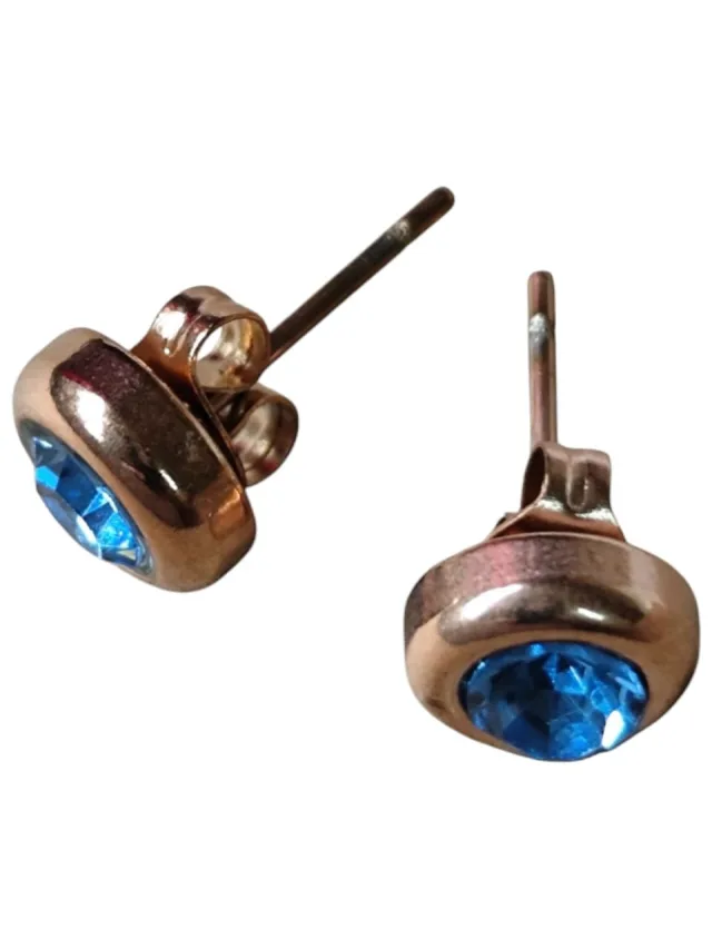 8mm blue rhinestone in rose gold stainless steel earring studs