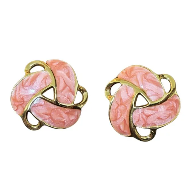Vintage Swirl Coral-Peach Stud Earrings – Gold-Tone Stainless Steel (20mm)