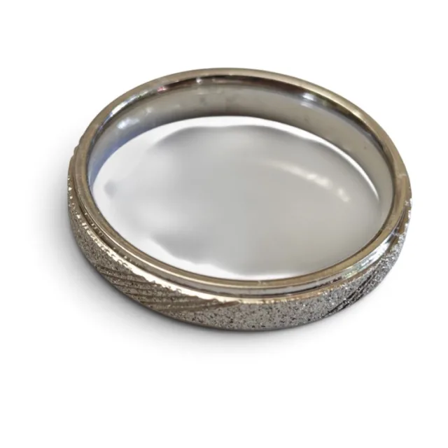Assorted 4mm sandblast textured stainless steel ring (Silver)