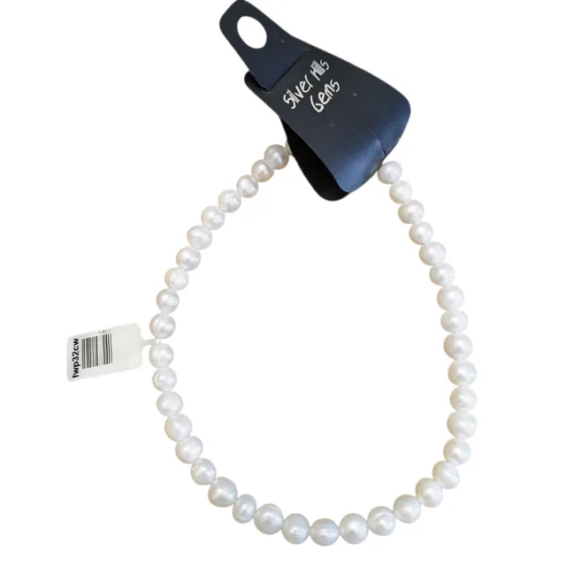 White Roundish ringed pearl, Approximately 8-9mm in size, 35 cm