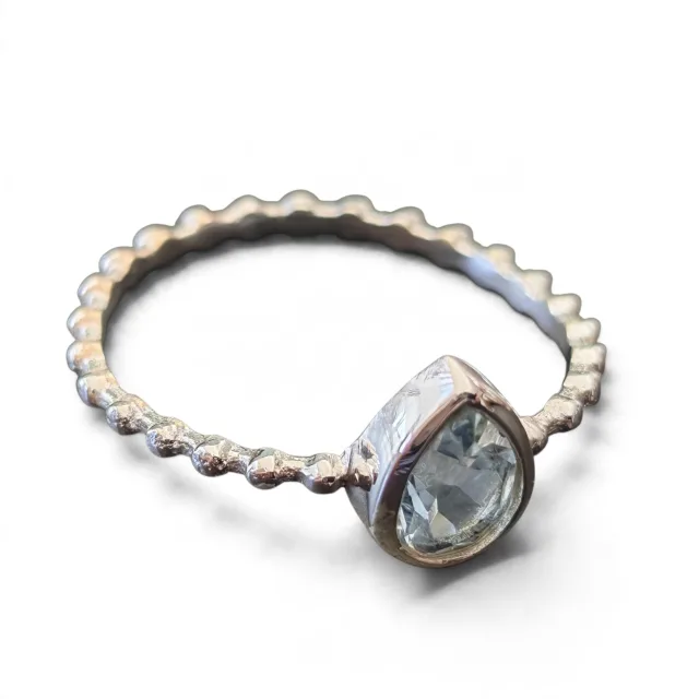 Blue topaz Pear cut Solitaire ring in 925 silver, size 9