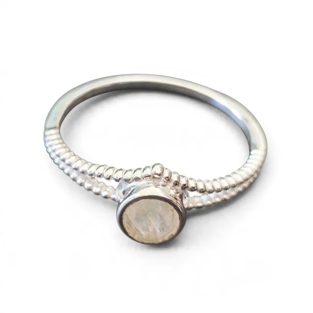 Moonstone solitaire ring in 925 silver, Round, size 8